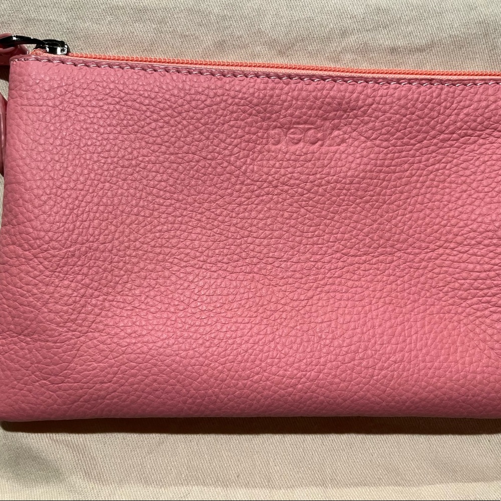 Beck ziplet in Blush